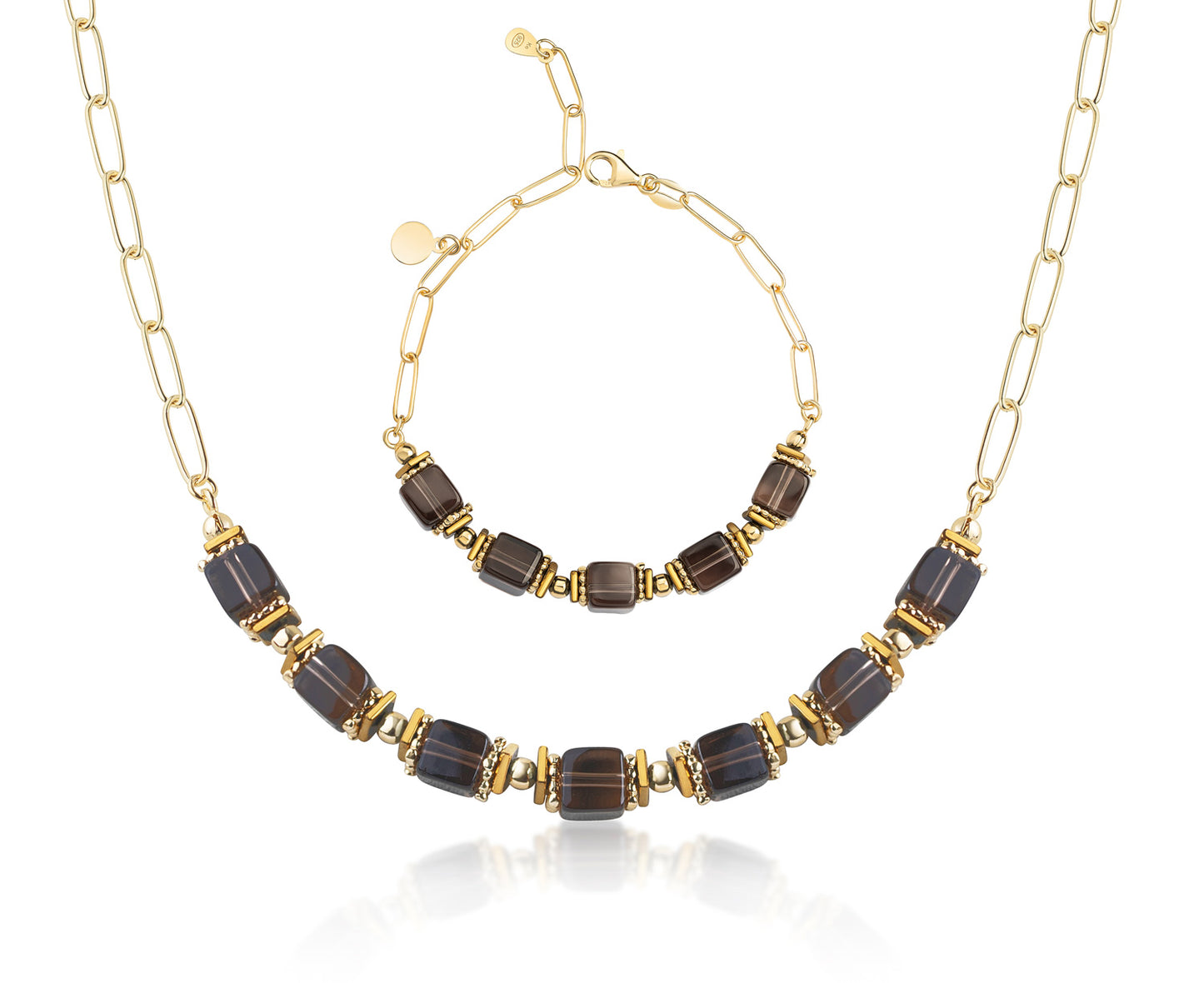 Detailansicht des Bijora Colliers mit Rauchquarz – vergoldetes 925 Silber mit facettiertem Rauchquarz und acht goldenen Kugeln, fein verarbeitet.