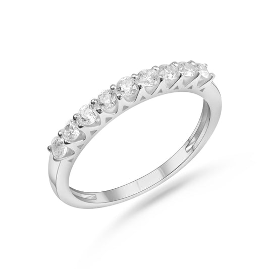 Bijora Damenring aus 925 Sterling Silber, rhodiniert – besetzt mit 9 funkelnden Zirkonia-Steinen, hergestellt aus recyceltem Silber, elegantes Design auf weißem Hintergrund.